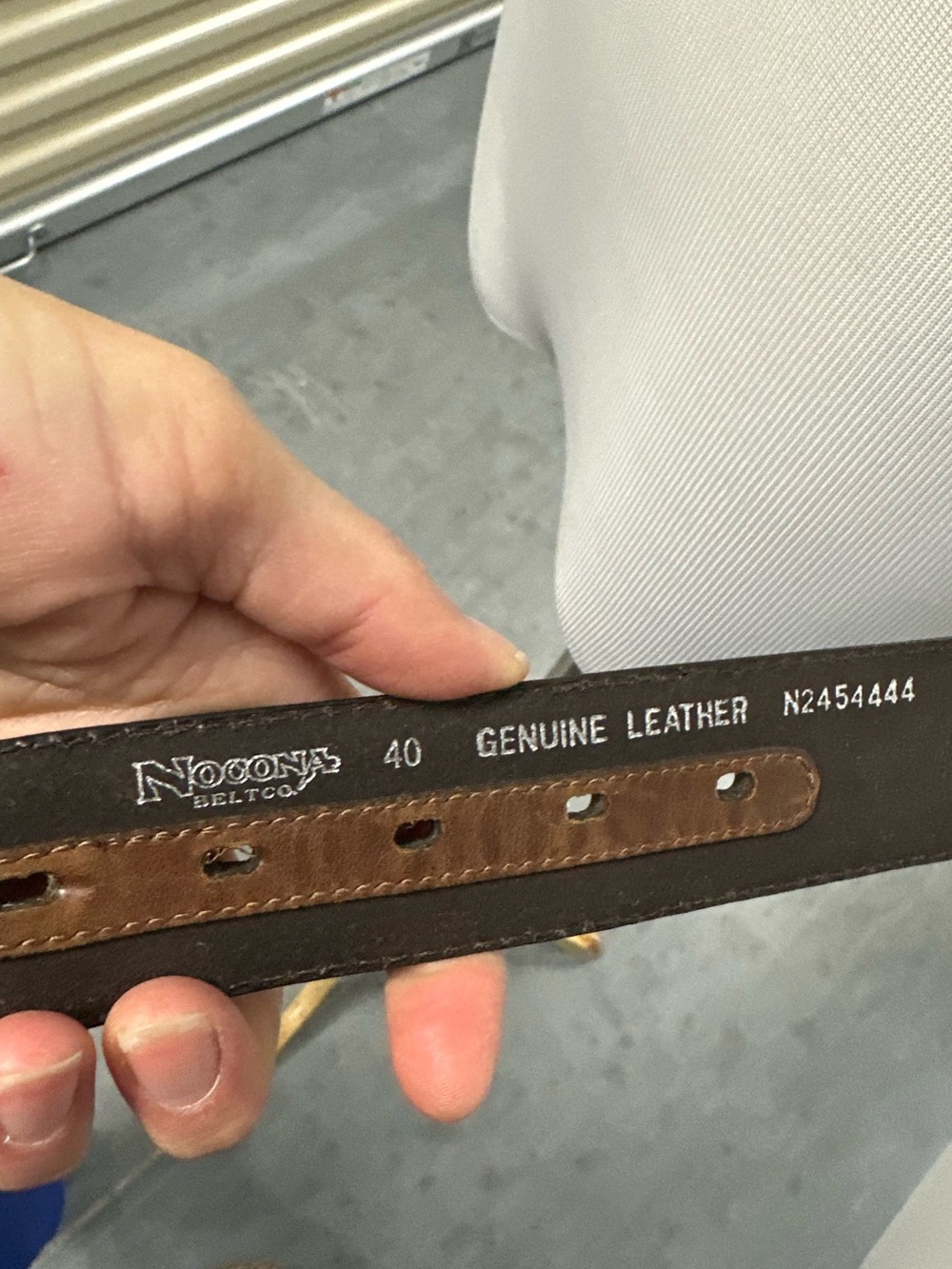 Men's Brown Leather Belt with Decorative Silver Buckle - Picture 5 of 5
